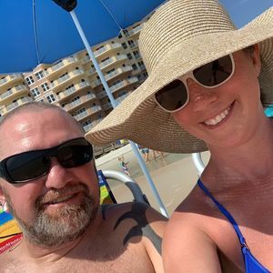 Meet your Posher, Monica